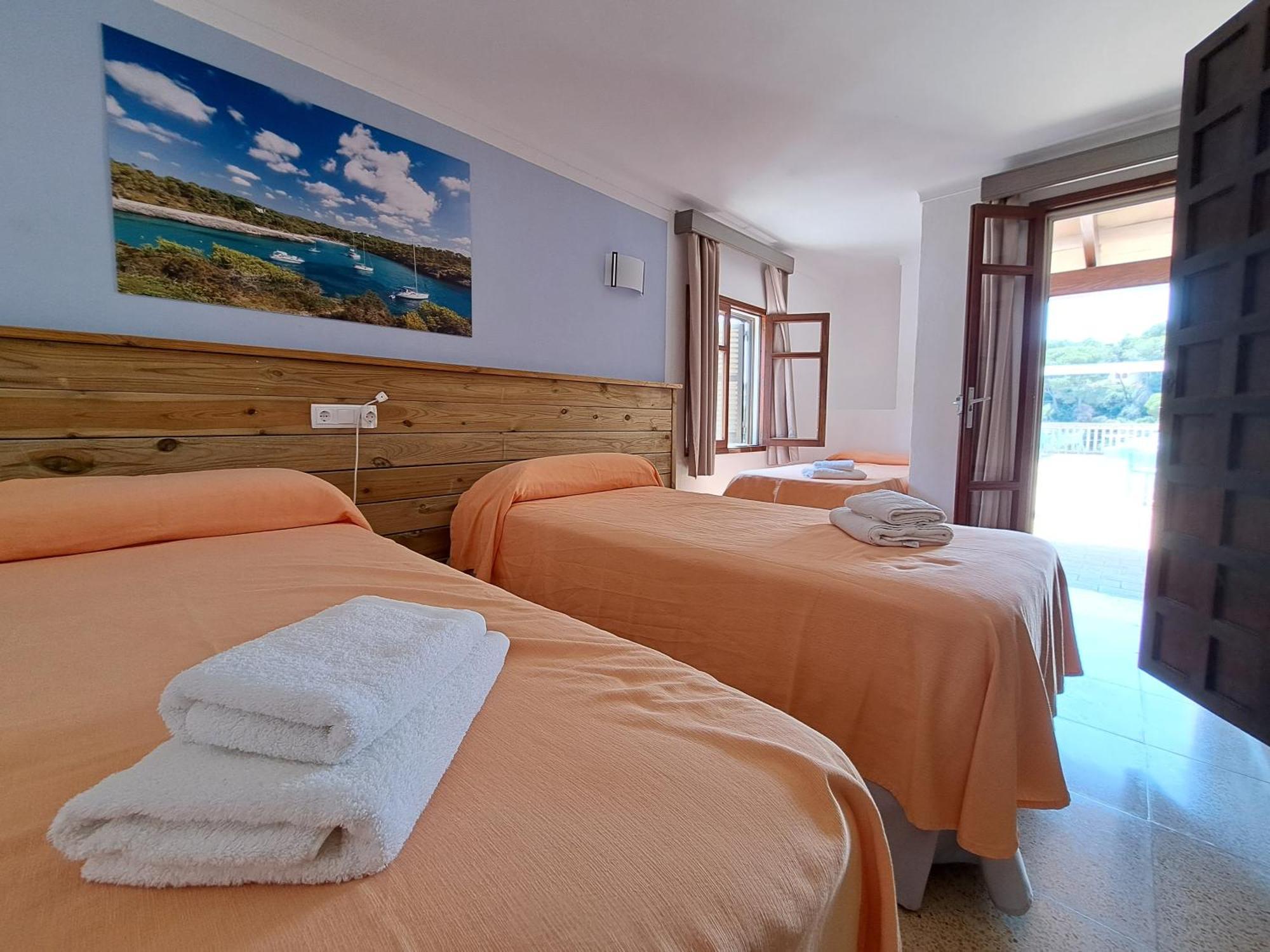Hostal Playa Santanyí Eksteriør billede